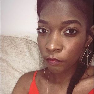 Meet your Posher, Jalisa